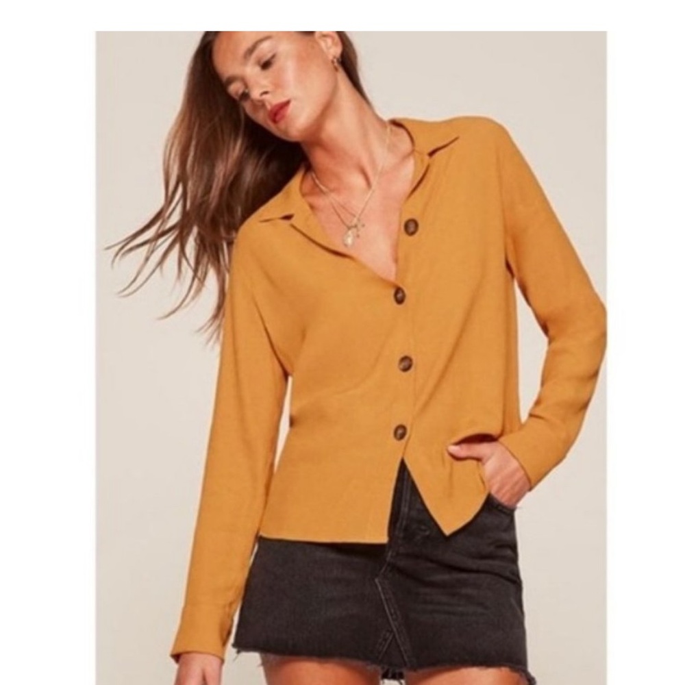 Reformation Button Down Top - Picture 2 of 5